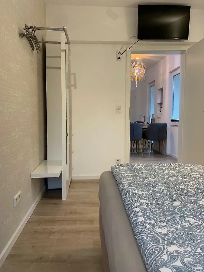 Apartment Koeln Ensen Keulen